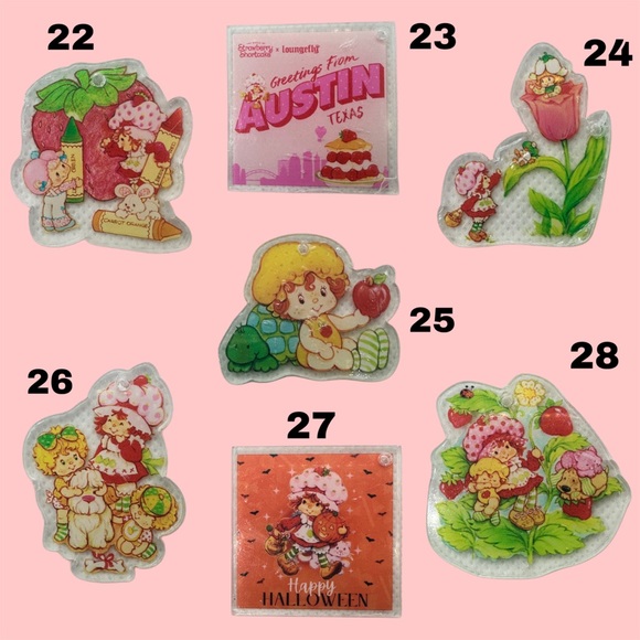 Strawberry Cake Keychains 🍓 - Picture 5 of 6